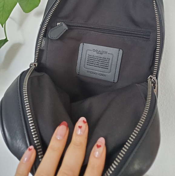 Coach one shoulder Graham backpack C2931 leather - Picture 5 of 10